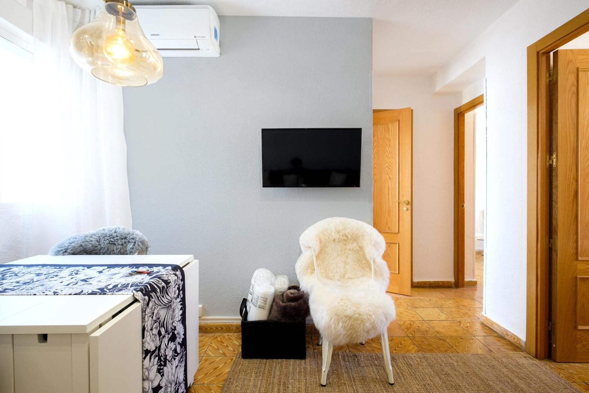 My City Home- Cozy Apartment At Aravaca Madrid Esterno foto